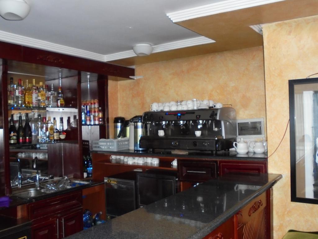 Aphrodite International Hotel Addis Abeba Exterior foto