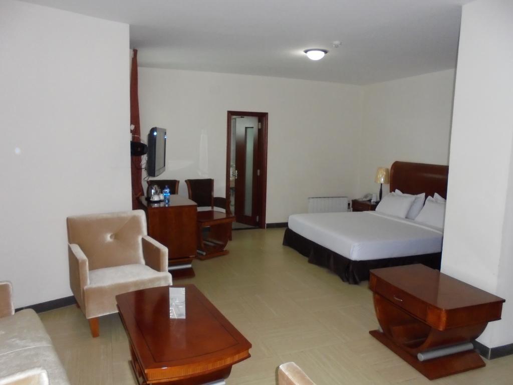 Aphrodite International Hotel Addis Abeba Exterior foto